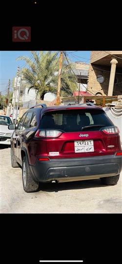 جیپ شیرۆکی